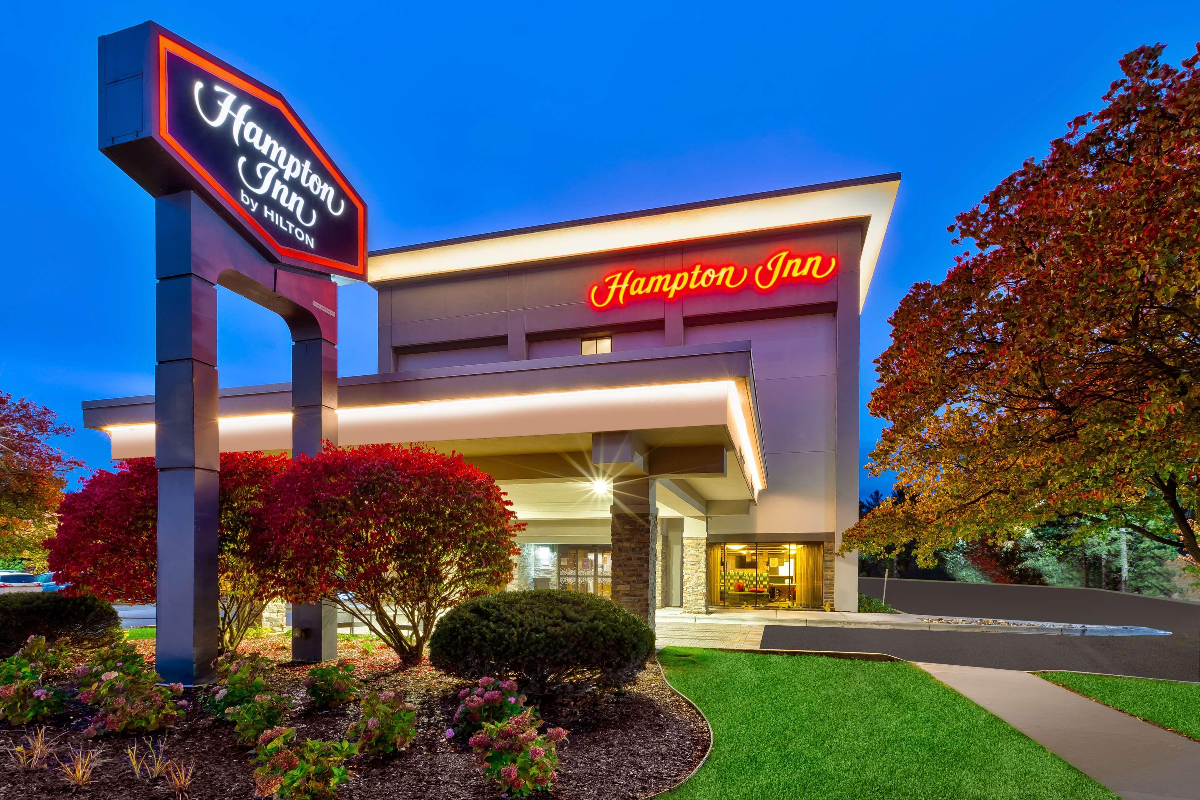 Hampton Inn Traverse City Exterior foto