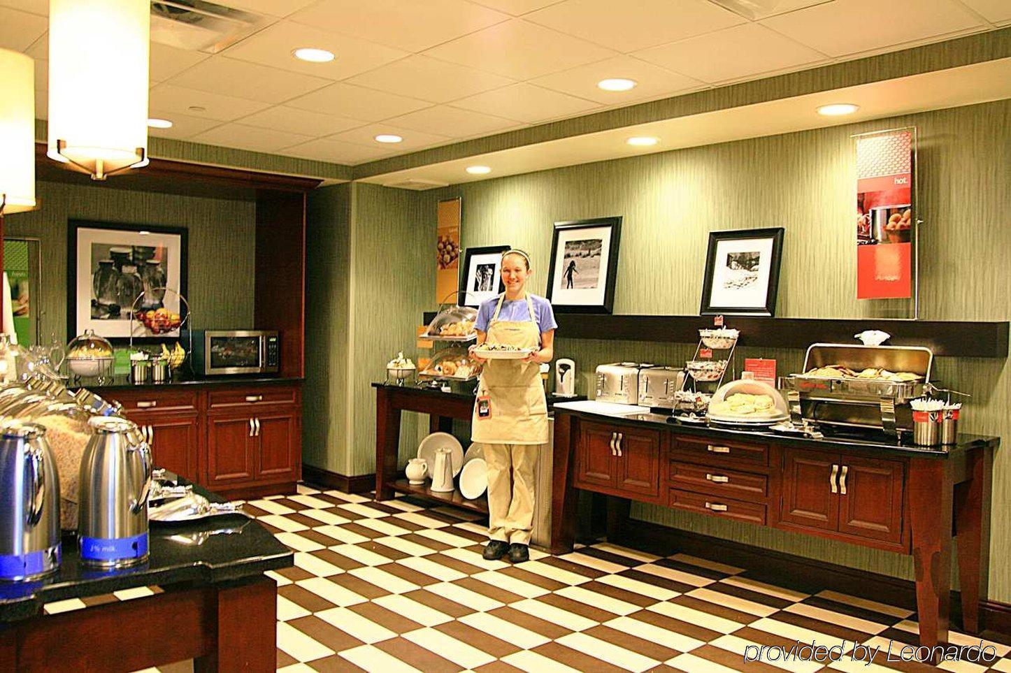 Hampton Inn Traverse City Restaurante foto