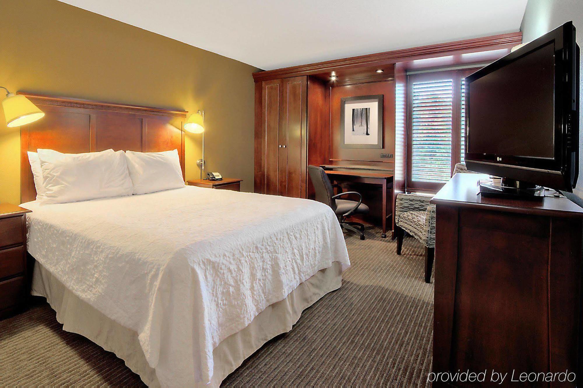 Hampton Inn Traverse City Exterior foto